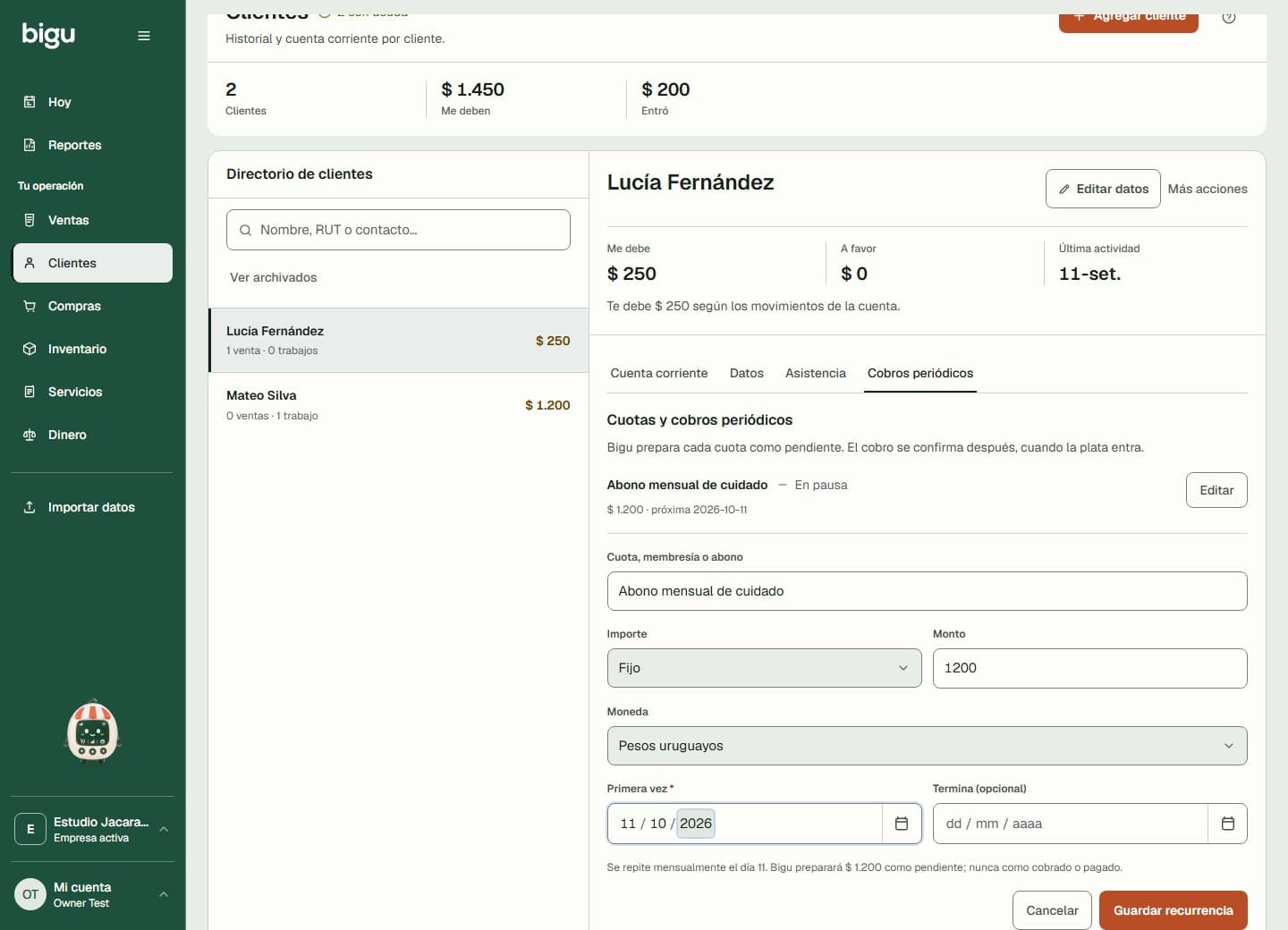 Configuración de un cobro recurrente con cliente, concepto, importe y primera fecha.